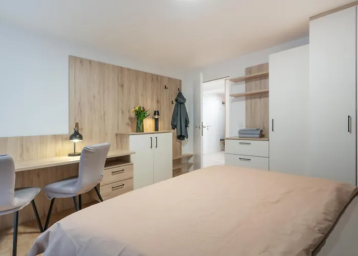 Modern Apartment, Full Kitchen, For 6 Appartement